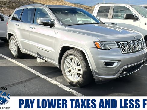 Used 2017 Jeep Grand Cherokee Overland w/ Jeep Active Safety Group image 1