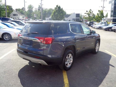 Used 2018 GMC Acadia SLE FWD image 17