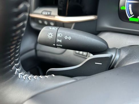 Used 2025 Toyota Crown Signia image 24