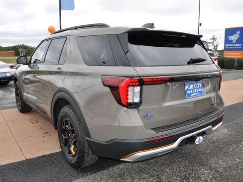 New 2026 Ford Explorer Tremor w/ Tremor Convenience Package image 3