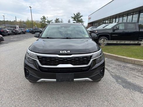 Used 2023 Kia Seltos S AWD/4WD image 8