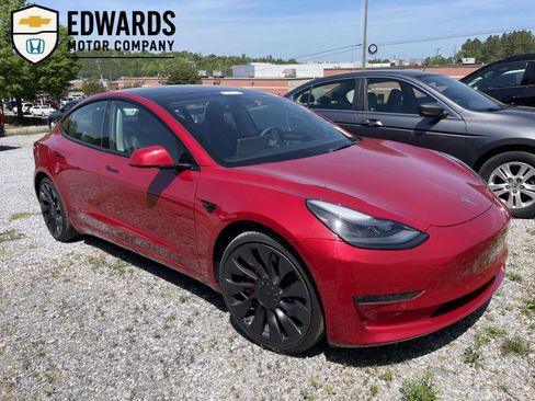 Used 2022 Tesla Model 3 Performance image 1