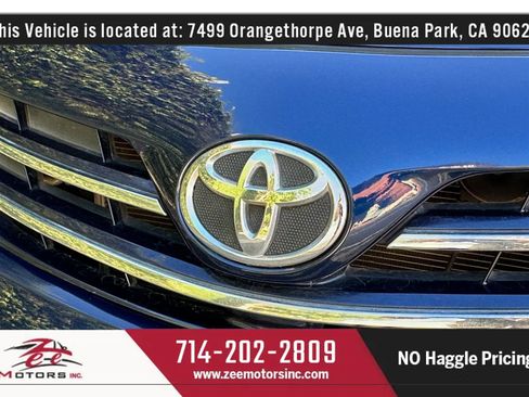 Used 2013 Toyota Corolla LE FWD image 44