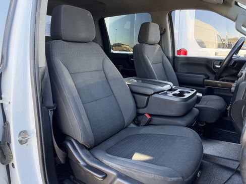 Used 2022 Chevrolet Silverado 2500 LT w/ Convenience Package image 29