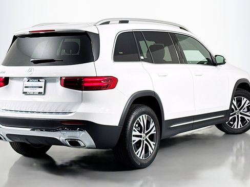 New 2026 Mercedes-Benz GLB 250 image 11
