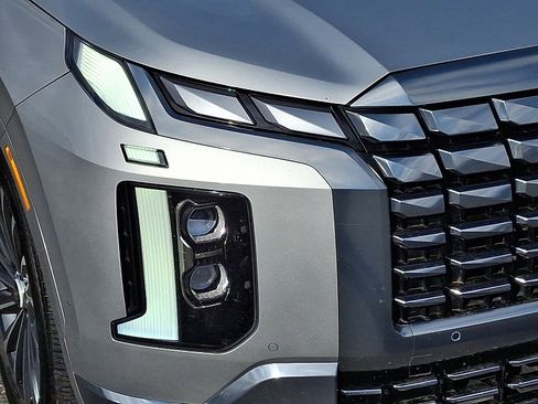 Certified 2024 Hyundai Palisade Calligraphy image 9