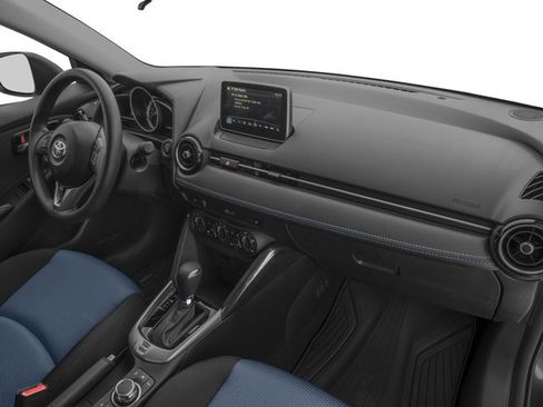 Used 2017 Toyota Yaris iA FWD image 19
