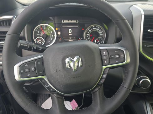 Used 2025 RAM 1500 Big Horn AWD/4WD image 8