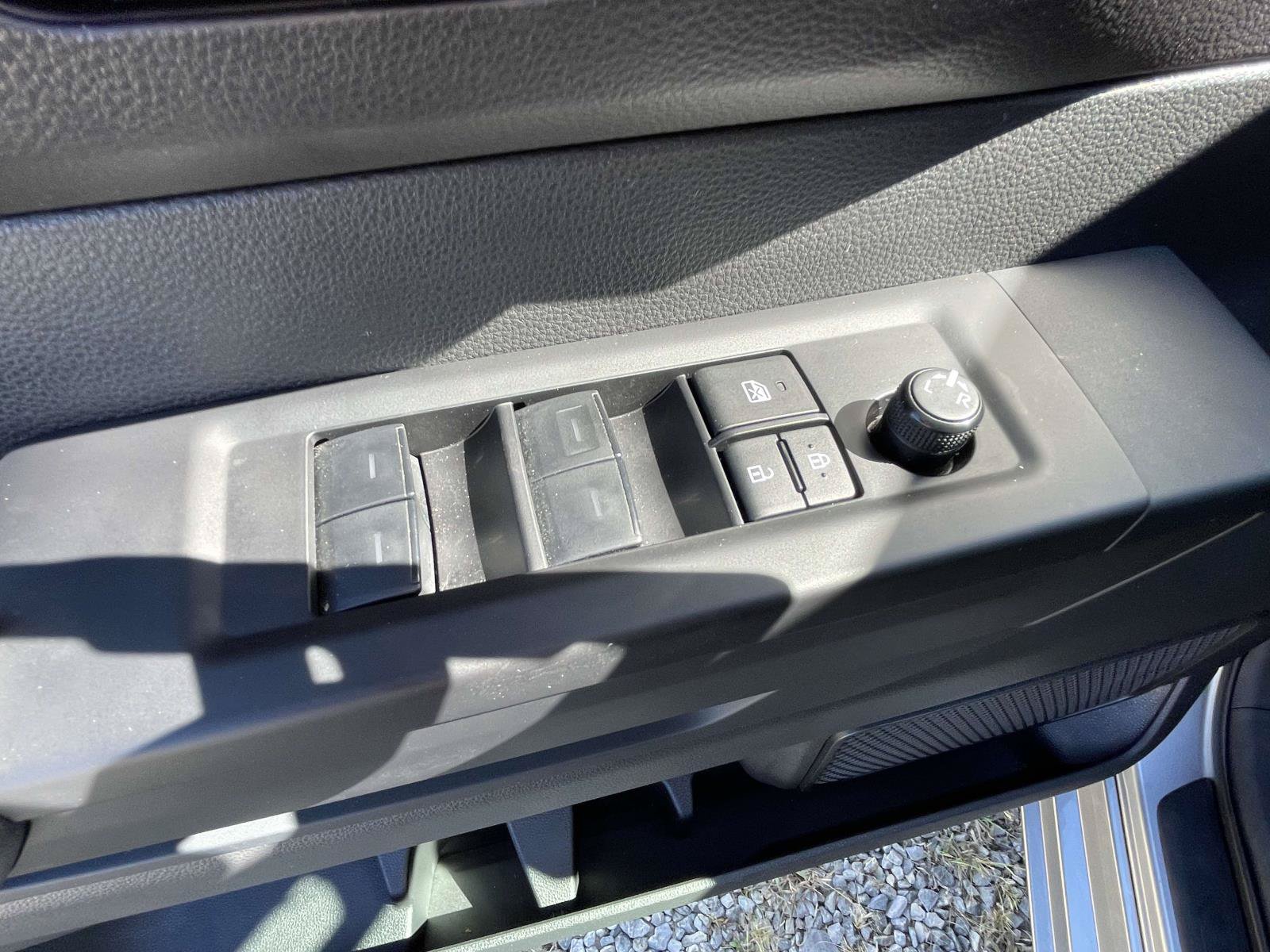 Used 2024 Toyota Tundra SR AWD/4WD image 15