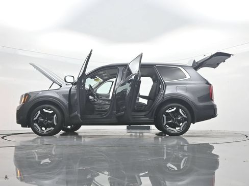 Used 2024 Kia Telluride S w/ S Sunroof Package FWD image 52