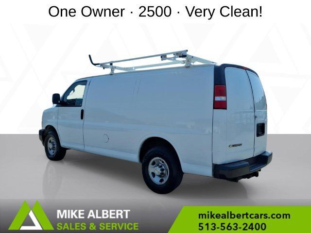 Used 2021 Chevrolet Express 2500 w/ Driver Convenience Package RWD image 5
