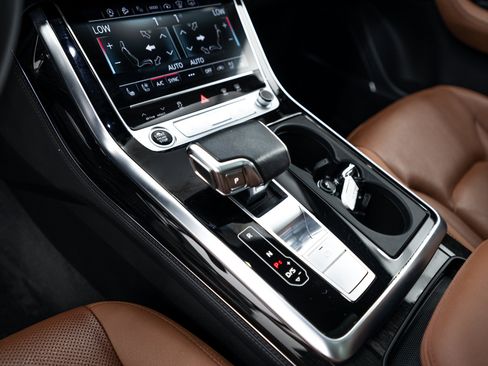 Certified 2023 Audi Q7 3.0T Prestige w/ Prestige Package AWD/4WD image 12