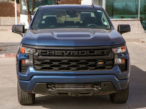 Used 2022 Chevrolet Silverado 1500 Custom image 3