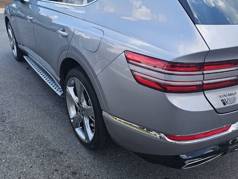 Used 2021 Genesis GV80 3.5T w/ Prestige Package 07 AWD/4WD image 4
