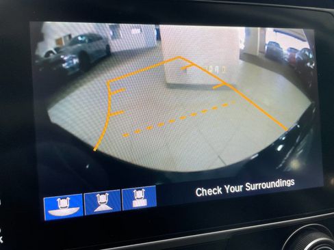 Used 2017 Honda Civic Touring image 36