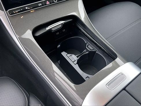 New 2026 Mercedes-Benz C 300 4MATIC Sedan image 11