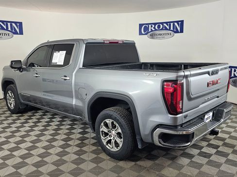 Used 2024 GMC Sierra 1500 SLT image 3