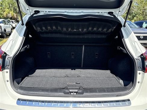 Certified 2021 Nissan Rogue Sport SV image 18