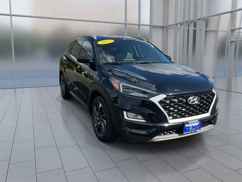 Used 2021 Hyundai Tucson Sport image 3