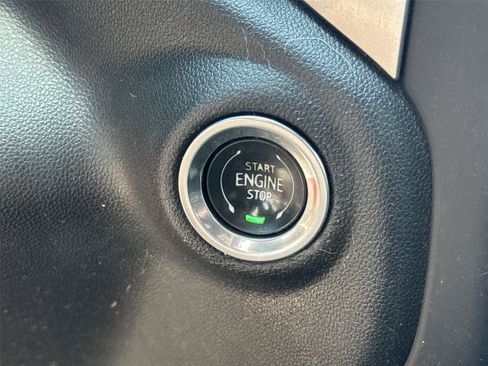 Used 2019 Chevrolet Silverado 1500 LT w/ All-Star Edition AWD/4WD image 27