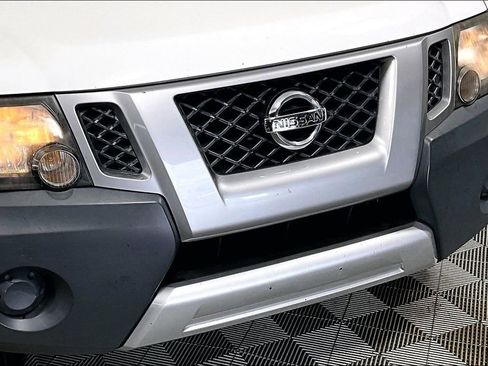 Used 2015 Nissan Xterra S image 30