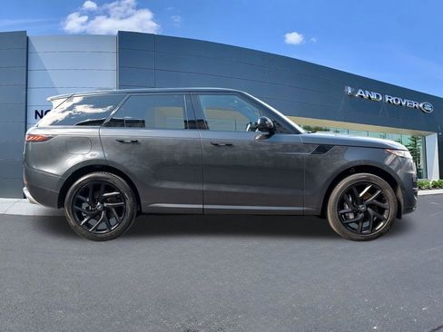 Certified 2024 Land Rover Range Rover Sport SE AWD/4WD image 8