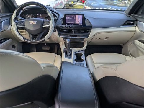 Used 2020 Cadillac CT4 Premium Luxury image 24