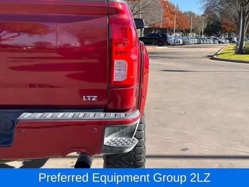 Used 2018 Chevrolet Silverado 1500 LTZ Z71 w/ LTZ Plus Package image 12