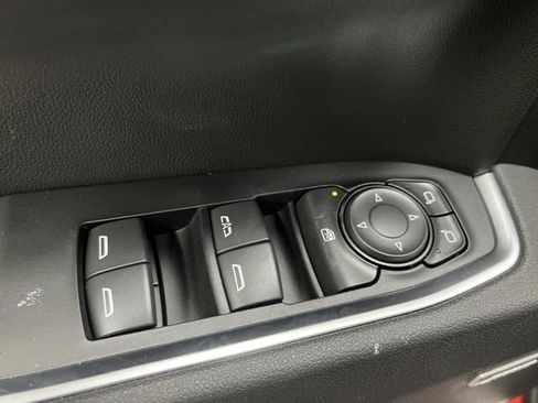 New 2026 Chevrolet Silverado 1500 RST w/ Convenience Package II image 31