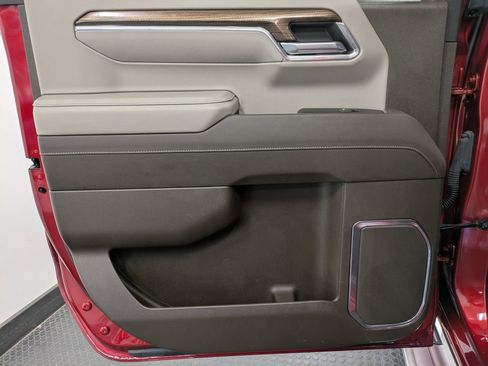 Used 2024 Chevrolet Silverado 1500 RST image 23