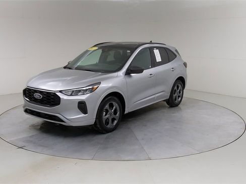 Certified 2023 Ford Escape ST-Line w/ Tech Pack #1 image 21