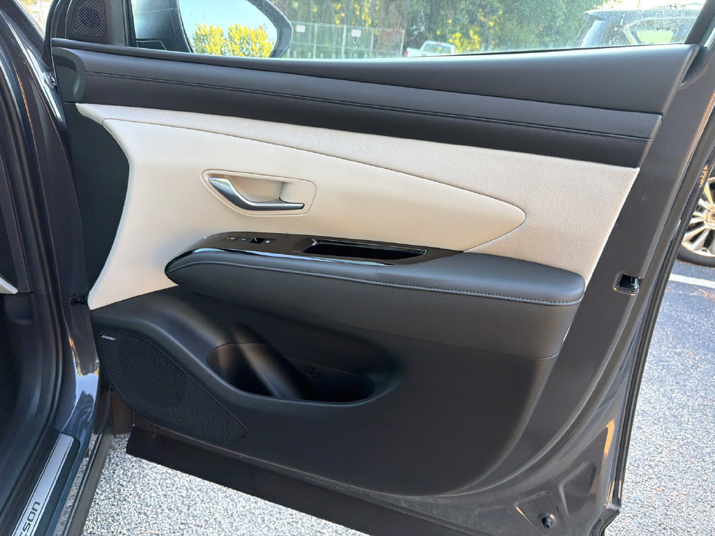 New 2026 Hyundai Tucson Limited FWD image 14