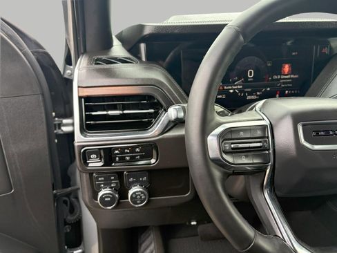 Certified 2025 GMC Yukon XL Denali image 14