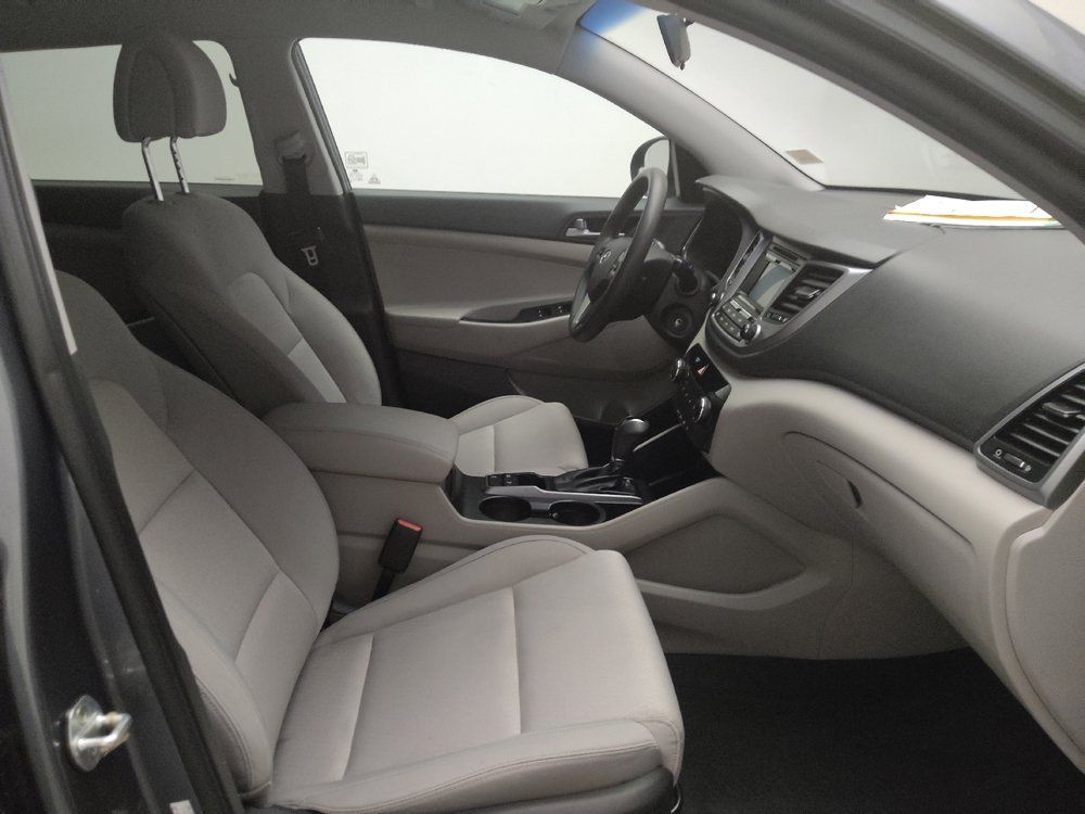 Used 2017 Hyundai Tucson SE w/ SE Popular Package 02 AWD/4WD image 21