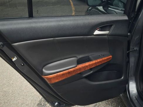 Used 2012 Honda Accord EX-L image 37