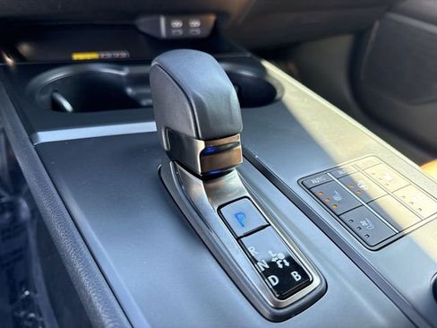 Certified 2025 Lexus UX 300h 300h Premium w/ Accessory Package (Z1) image 20