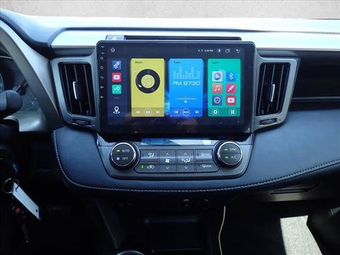 Used 2015 Toyota RAV4 XLE w/ Outdoor Package AWD/4WD image 12