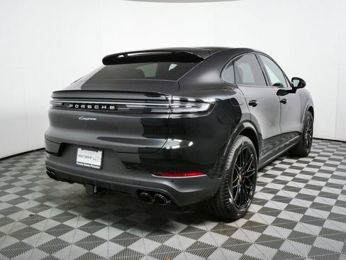 New 2026 Porsche Cayenne Coupe AWD/4WD image 30