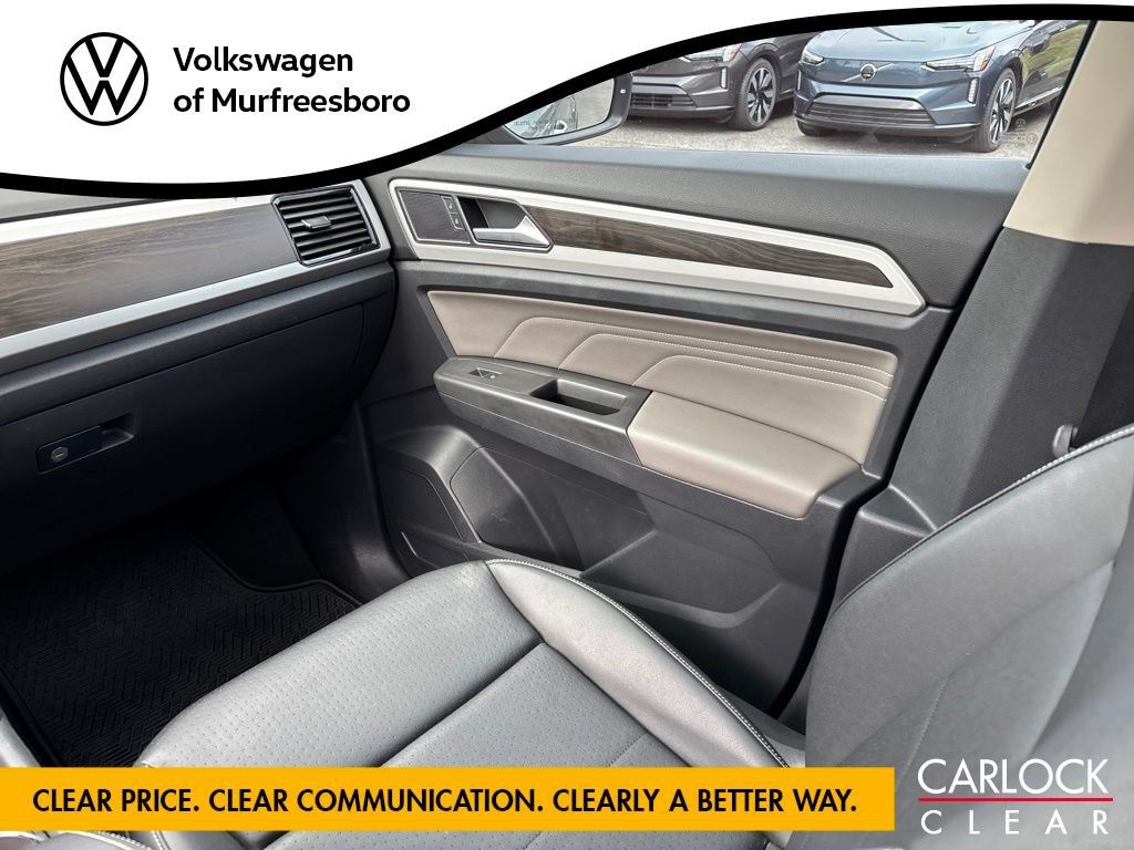 Certified 2023 Volkswagen Atlas SE w/ Panoramic Sunroof Package FWD image 30