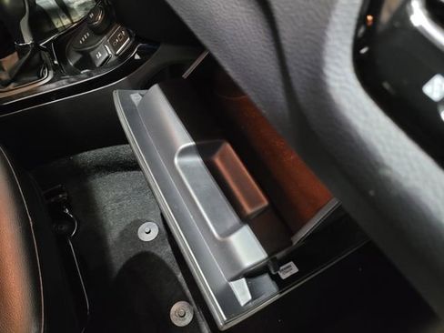 Used 2019 Jeep Compass Altitude image 49