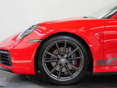 Used 2024 Porsche 911 Carrera image 45