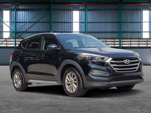 Used 2017 Hyundai Tucson SE w/ SE Popular Package 02 AWD/4WD image 6