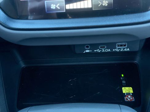 Certified 2025 Subaru Crosstrek 2.5i Limited image 31