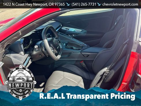 Used 2024 Chevrolet Corvette Stingray Coupe RWD image 16