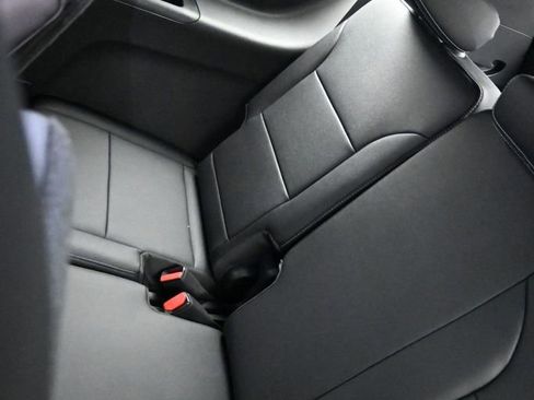 New 2026 Chevrolet Traverse LT w/ Sun and Wheel Package image 15