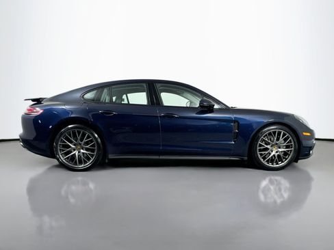 Used 2018 Porsche Panamera 4S image 6