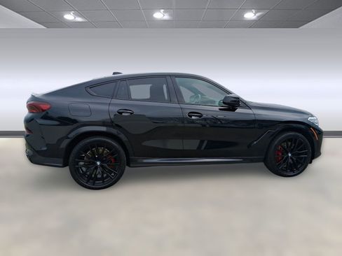 Certified 2023 BMW X6 M50i w/ Executive Package image 7
