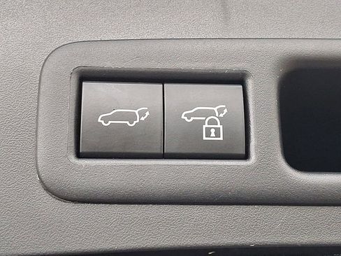 Used 2023 Lexus UX 250h AWD w/ Premium Package image 28