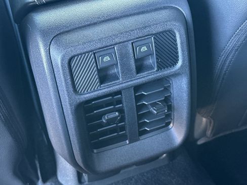 New 2025 Ford Bronco Outer Banks w/ Black Appearance Package image 13