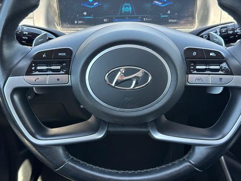 Used 2024 Hyundai Tucson Limited AWD/4WD image 16
